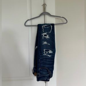 american eagle ripped jean